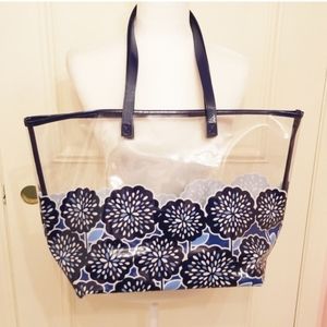 VERA BRADLEY blue floral tote bag